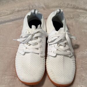 WHITIN Classic White Athletic Shoes